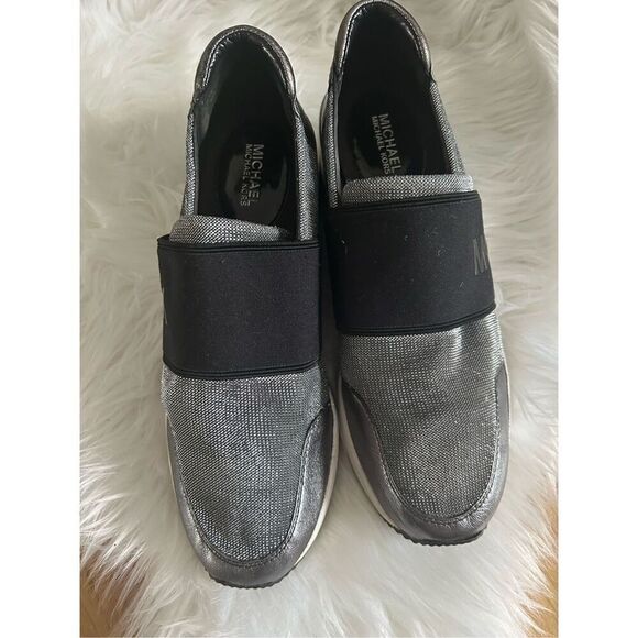 Michael kors black and silver shoes size 7.5 sneakers - Picture 1 of 7